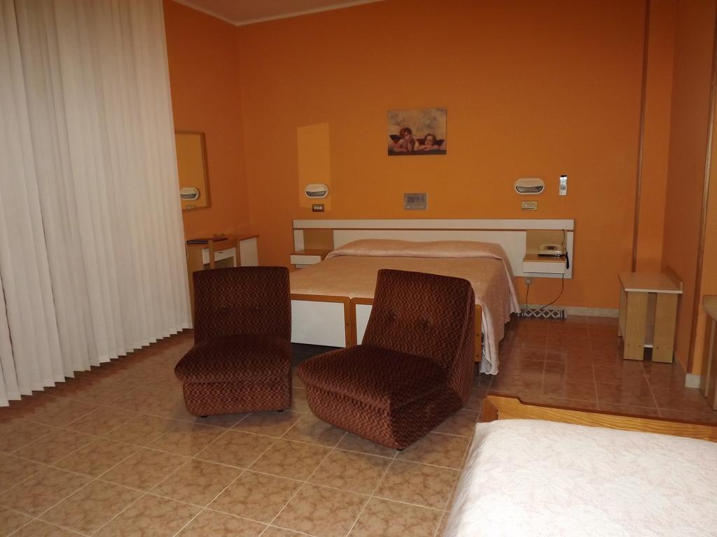 Hotel Cristina Chianciano Terme Room photo